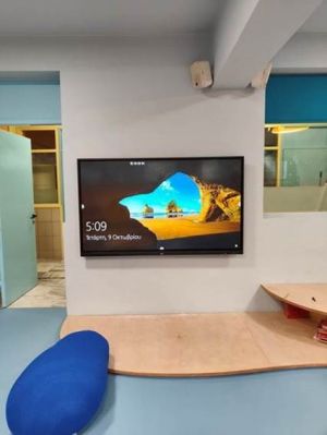 Εγκατάσταση Οθονών στη Λεόντειο Σχολή